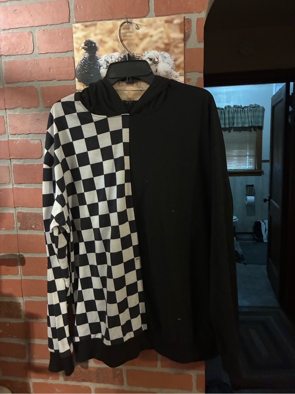 ROMWE Black and White Checker Split Hoodie